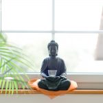 Budda im Fenster